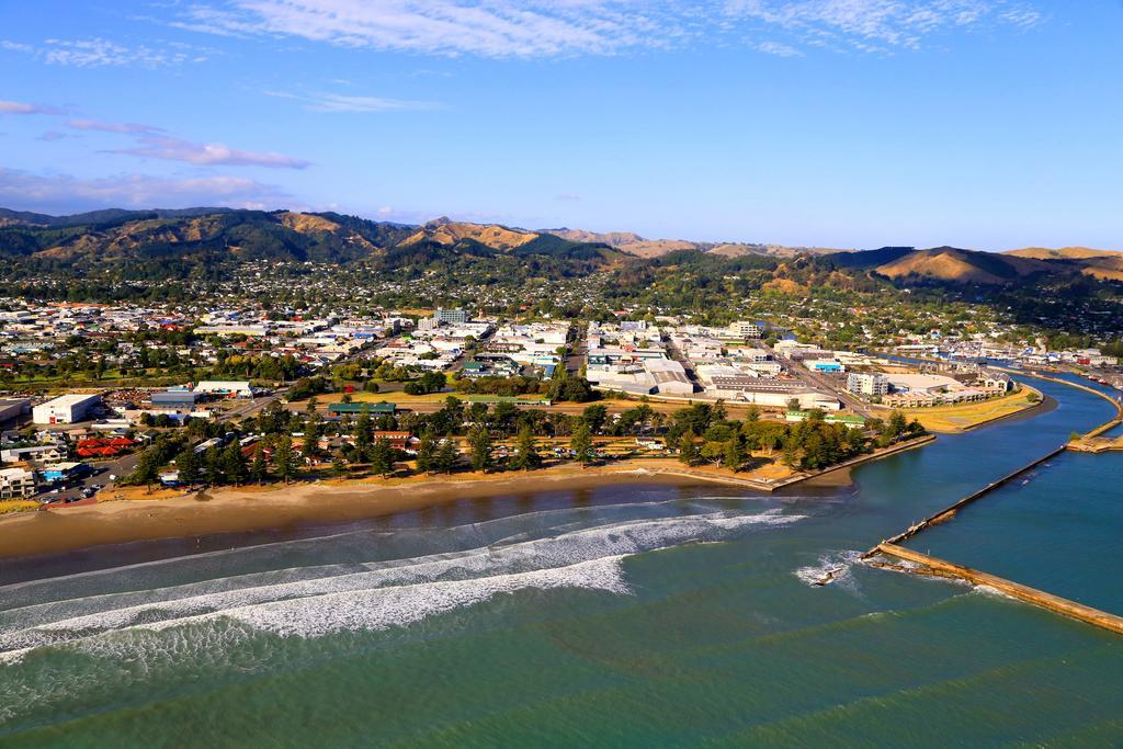 Waikanae Beach Top 10 Holiday Park Gisborne Exteriör bild
